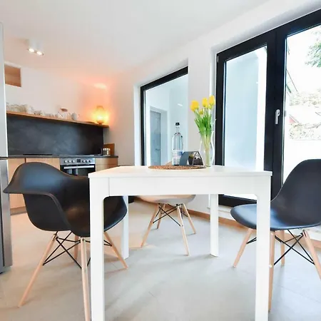 아파트 Haus Sonnenlauf - Wohnung West