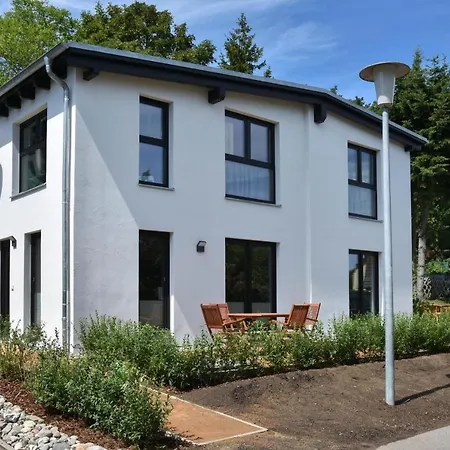 Haus Sonnenlauf - Wohnung West *